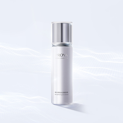 优游ub8靓白晶钻光透焕肤乳